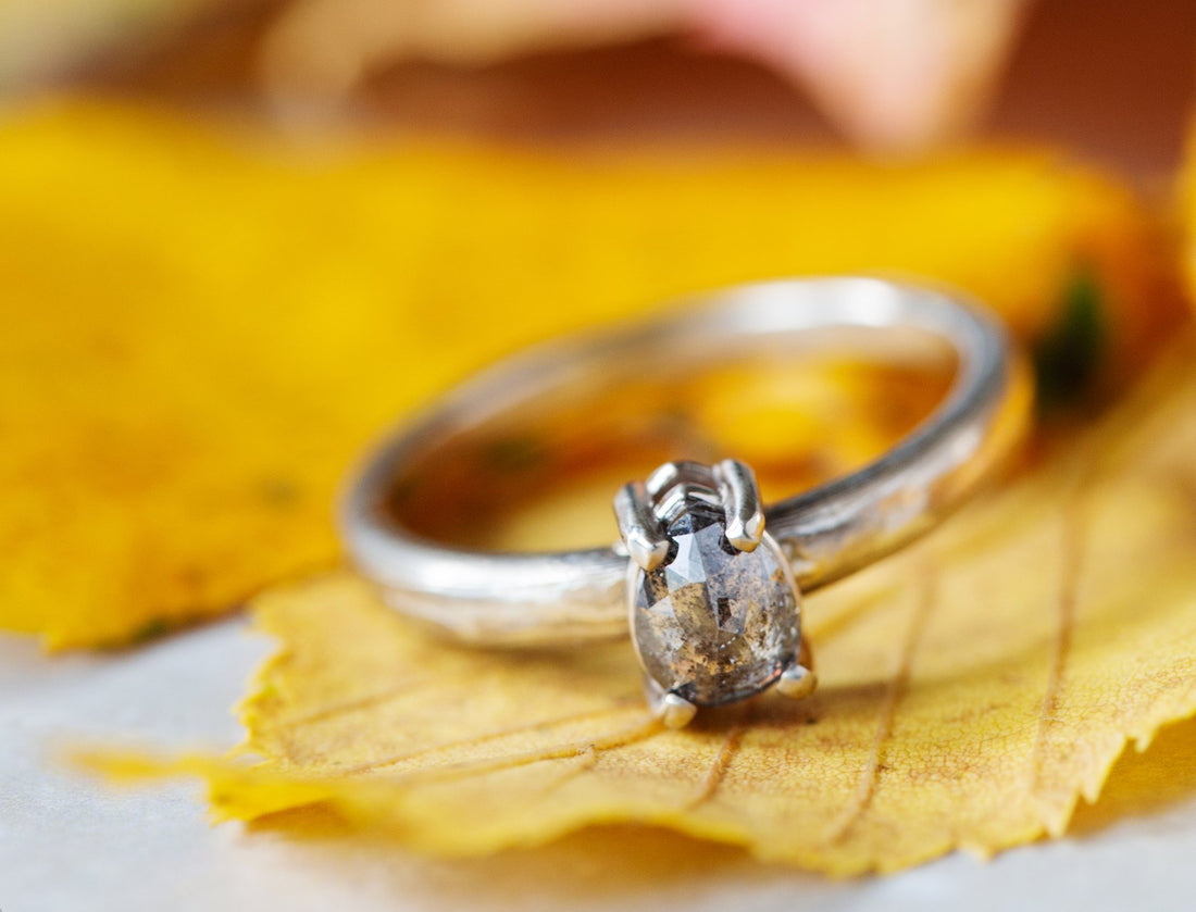 All About Salt and Pepper Diamonds - W.R. Metalarts