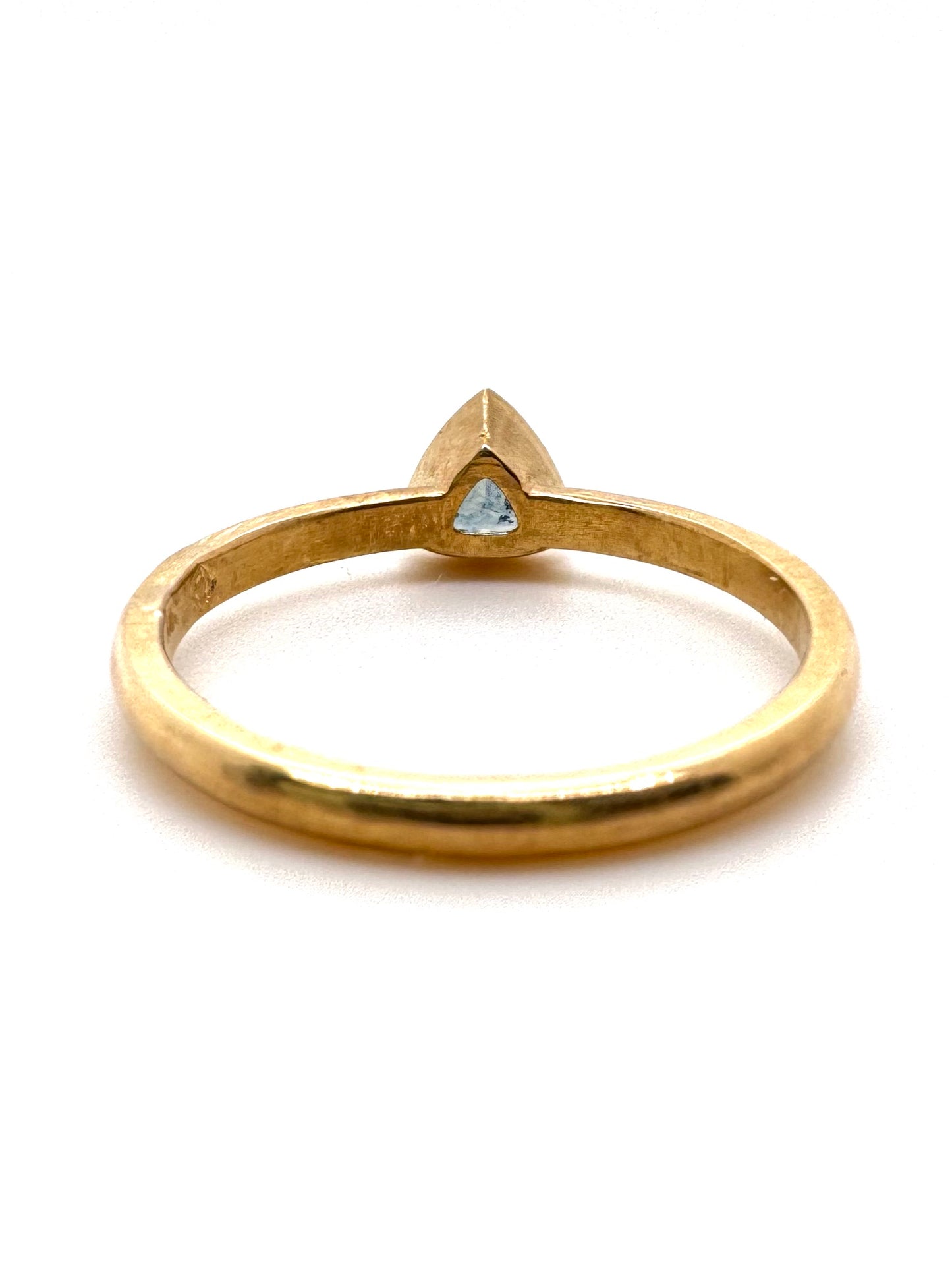 The Montana Sapphire Trillion-Cut Carved Solitaire (Ready to ship in size 7)