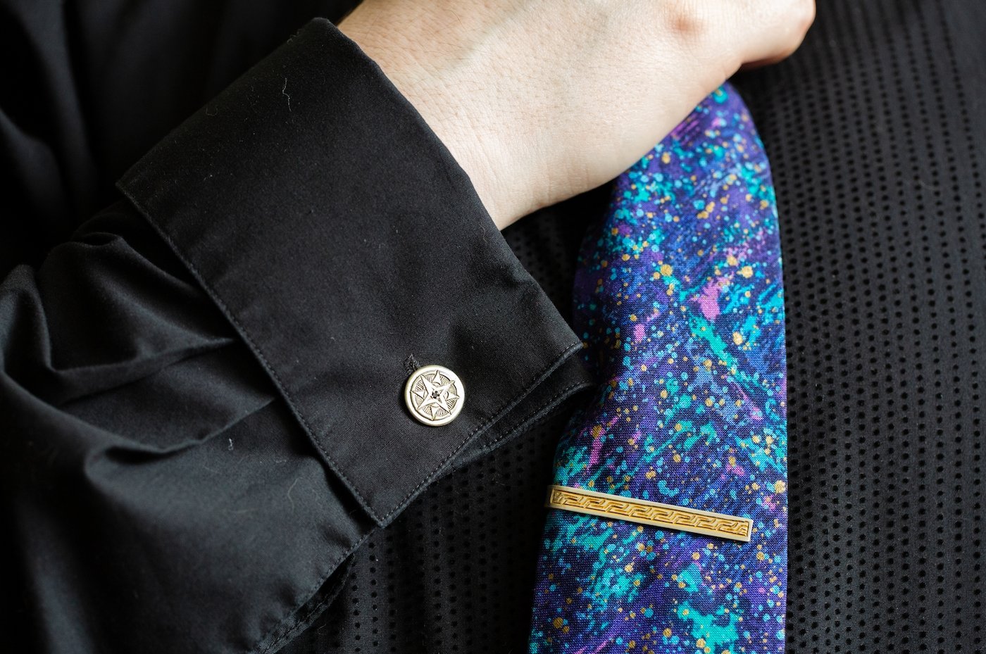 The Black Spinel Compass Cufflinks - W.R. Metalarts