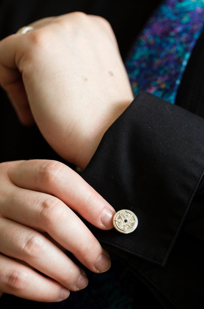 The Black Spinel Compass Cufflinks - W.R. Metalarts