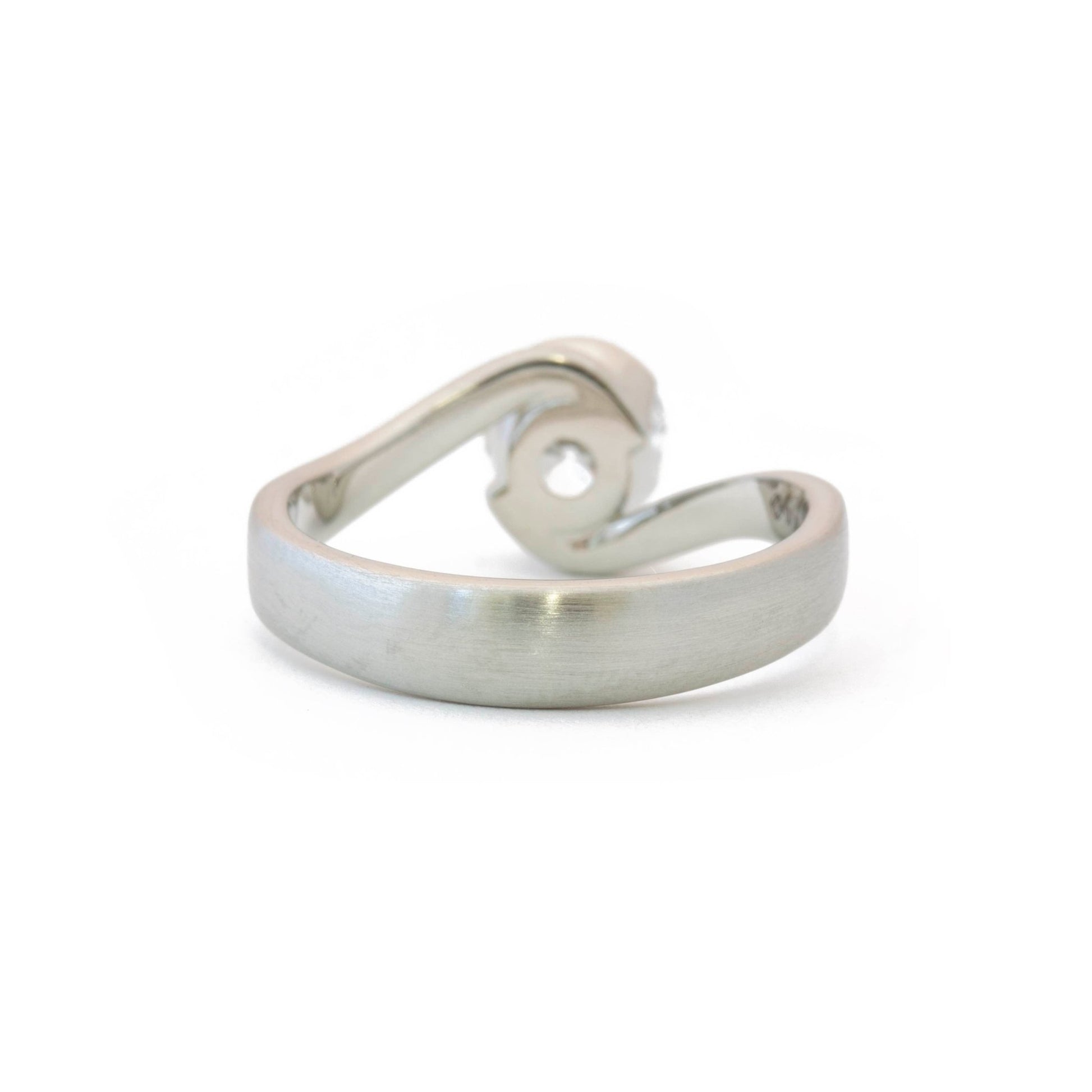 The Diamond Embrace - W.R. Metalarts