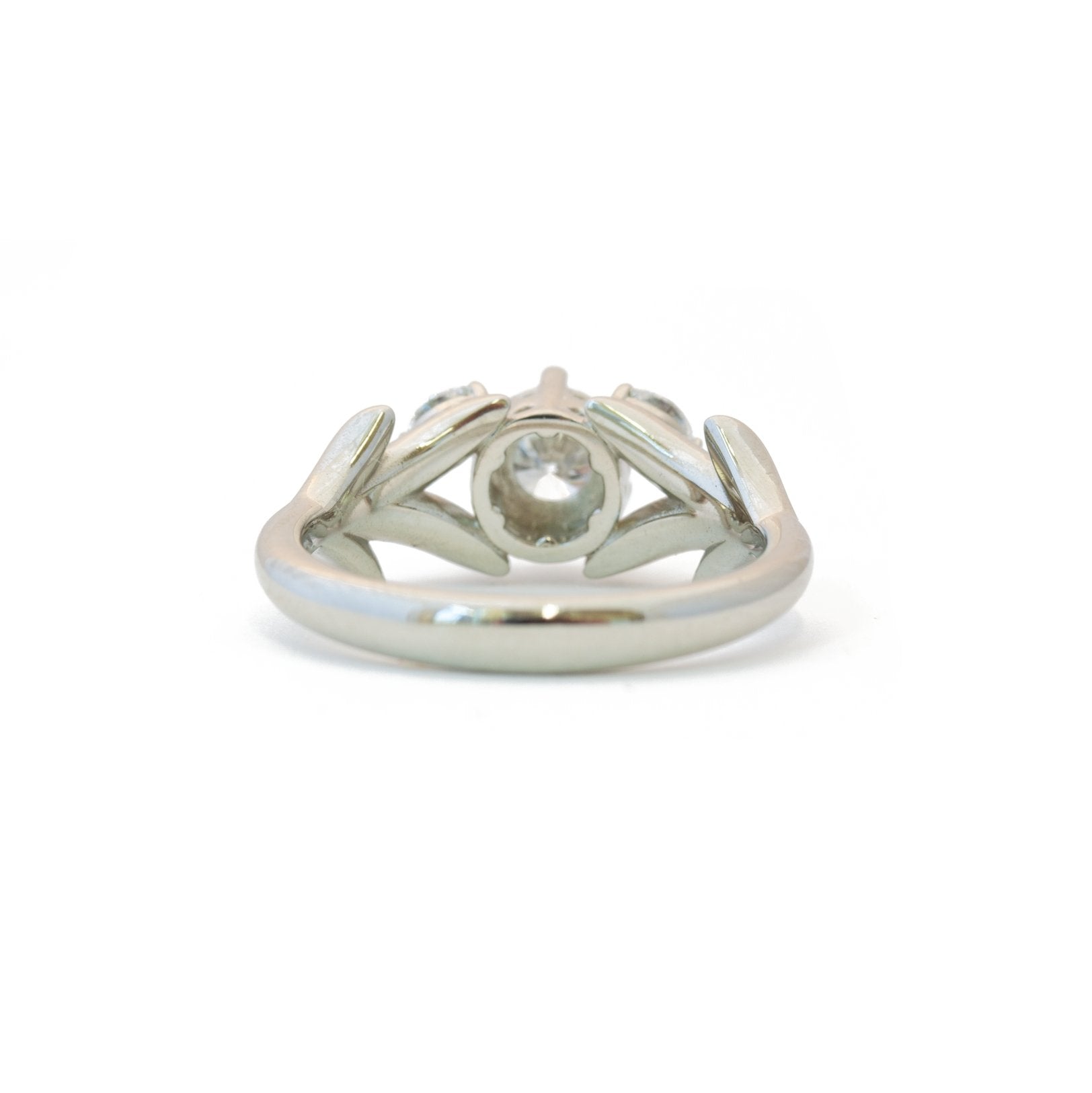 The Diamond Olive Branch Ring - W.R. Metalarts