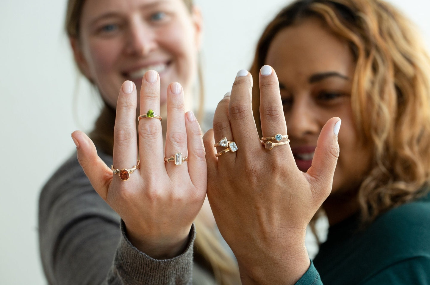 The Fairmined Oregon Sunstone Hexagon Woodgrain Solitaire - W.R. Metalarts