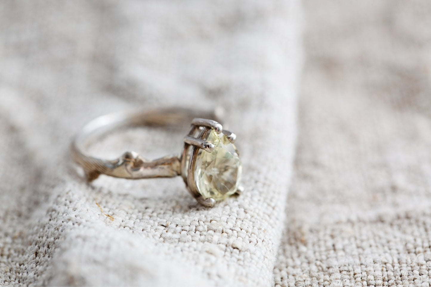 The Honeydrop Ring (Ready to ship in size 5.5) - W.R. Metalarts