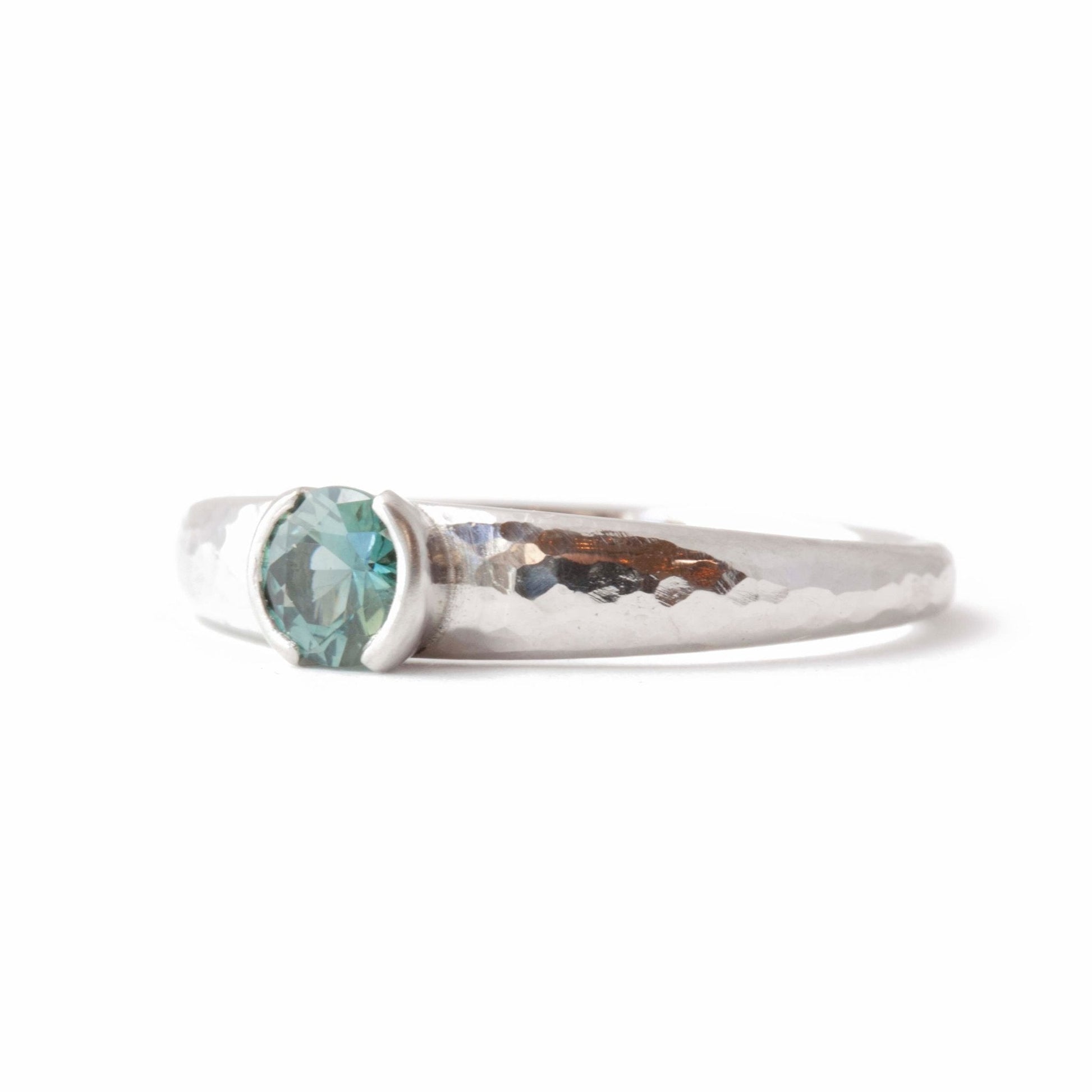 The Montana Sapphire Solitaire - W.R. Metalarts