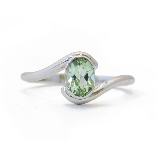 The Oval Solitaire Embrace - W.R. Metalarts