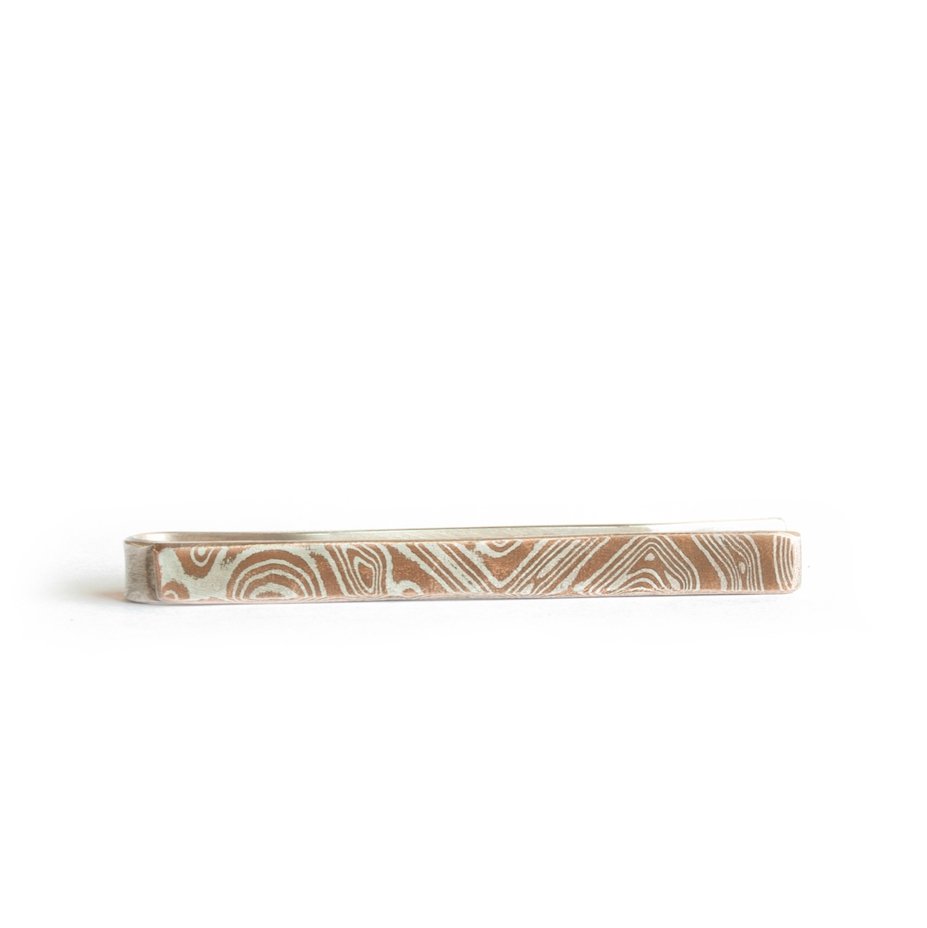 The Topography Tie Bar - W.R. Metalarts
