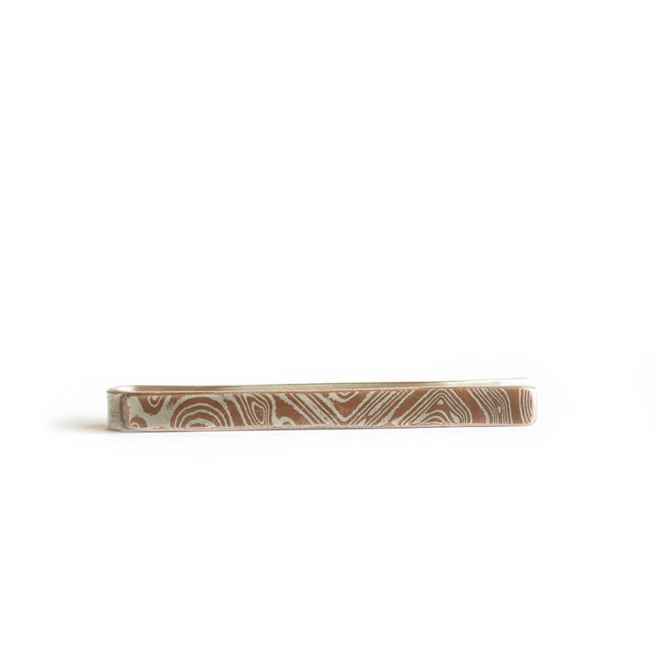 The Topography Tie Bar - W.R. Metalarts
