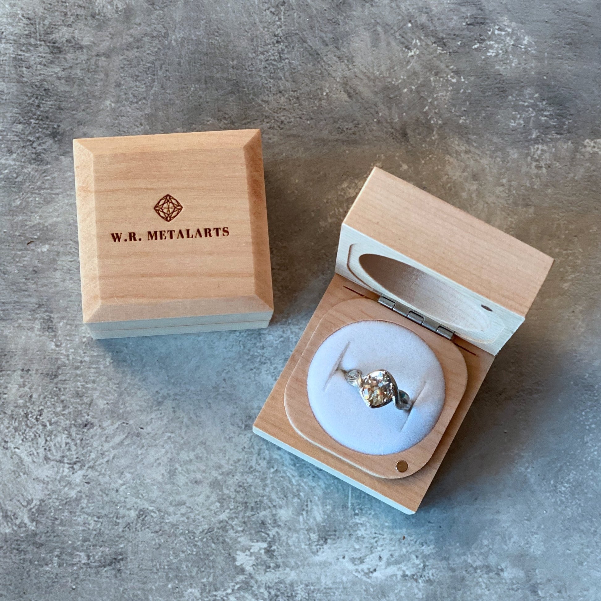 Wooden Ring Box for One Ring - W.R. Metalarts
