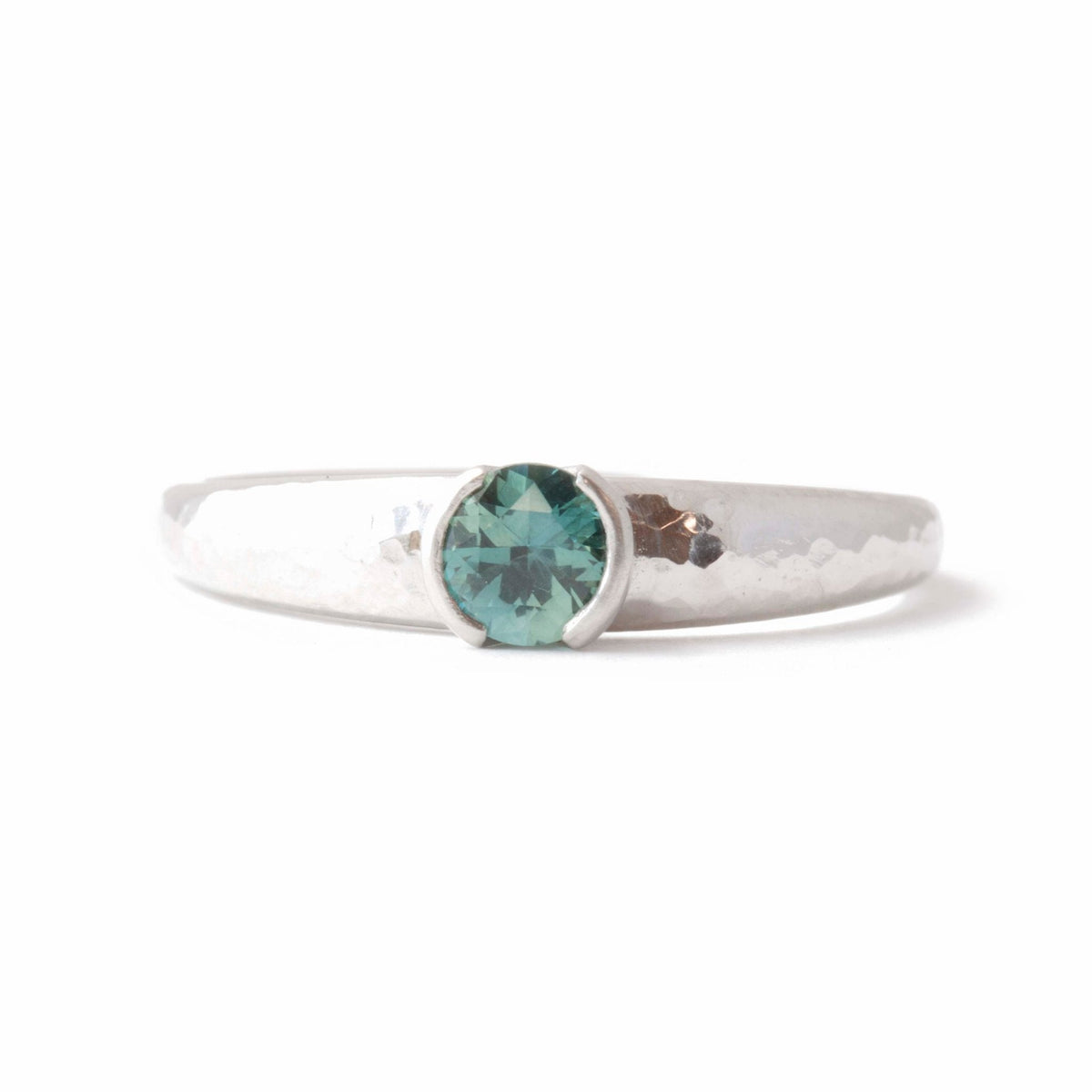 The Montana Sapphire Solitaire - W.R. Metalarts
