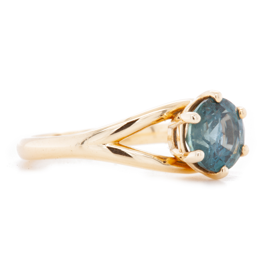 The Fairmined Split Shank MOYO Sapphire Solitaire (Ready to ship in size 6.5)