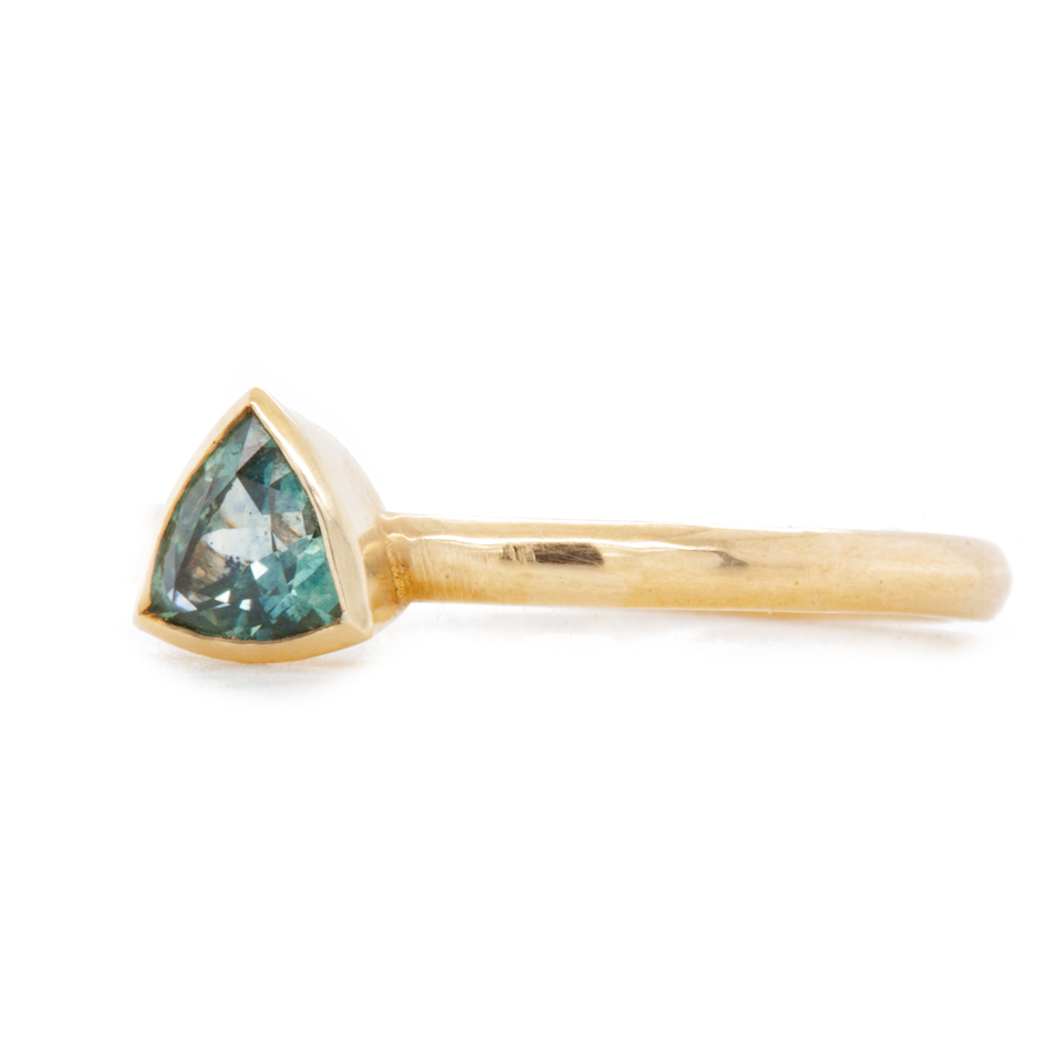The Montana Sapphire Trillion-Cut Carved Solitaire (Ready to ship in size 7)