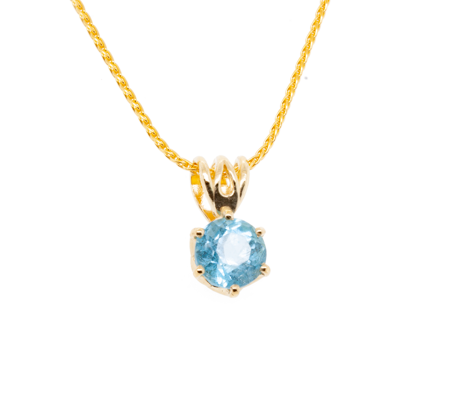 The Namibian Aquamarine Pendant Yellow Gold