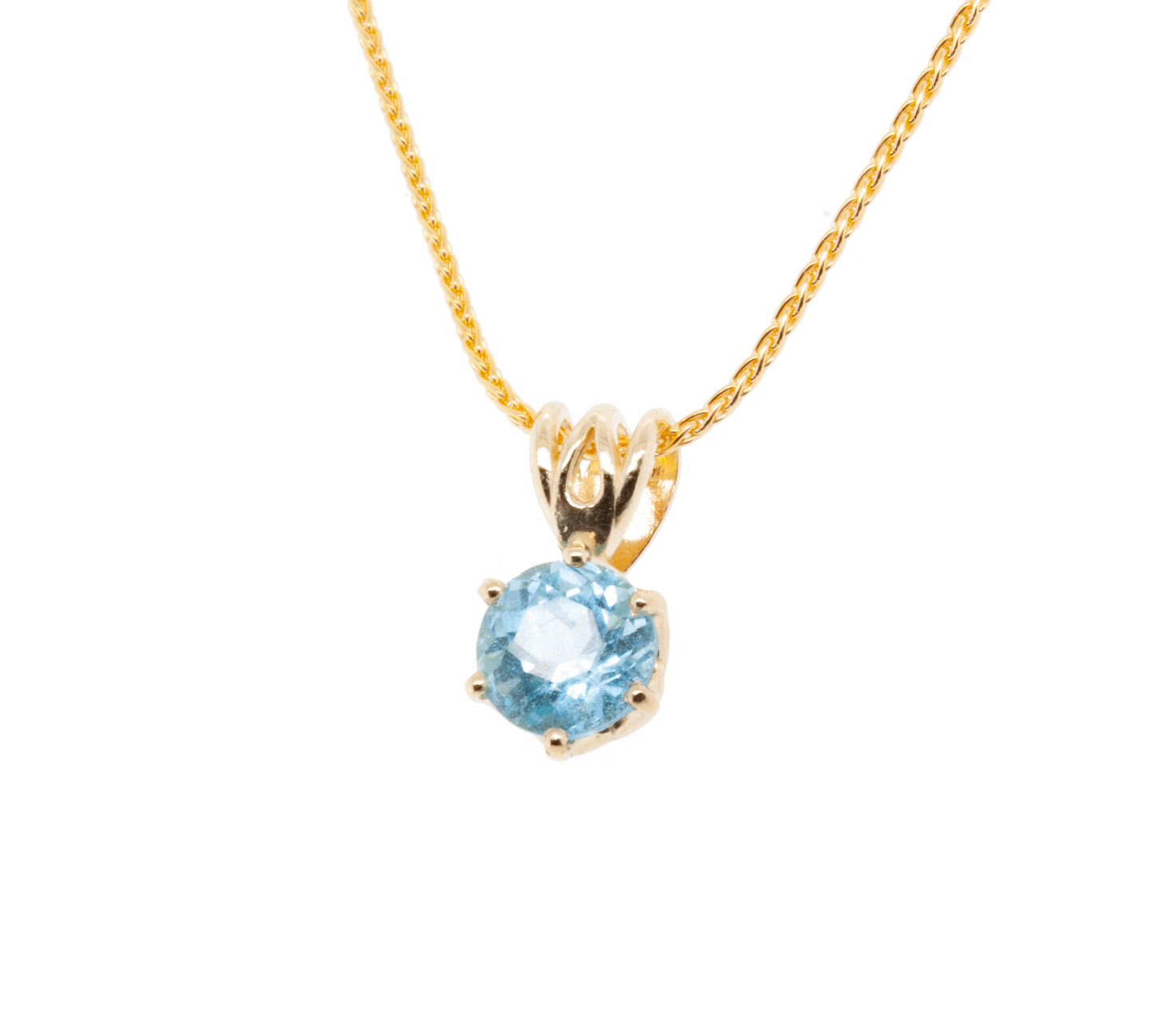 The Namibian Aquamarine Pendant Yellow Gold