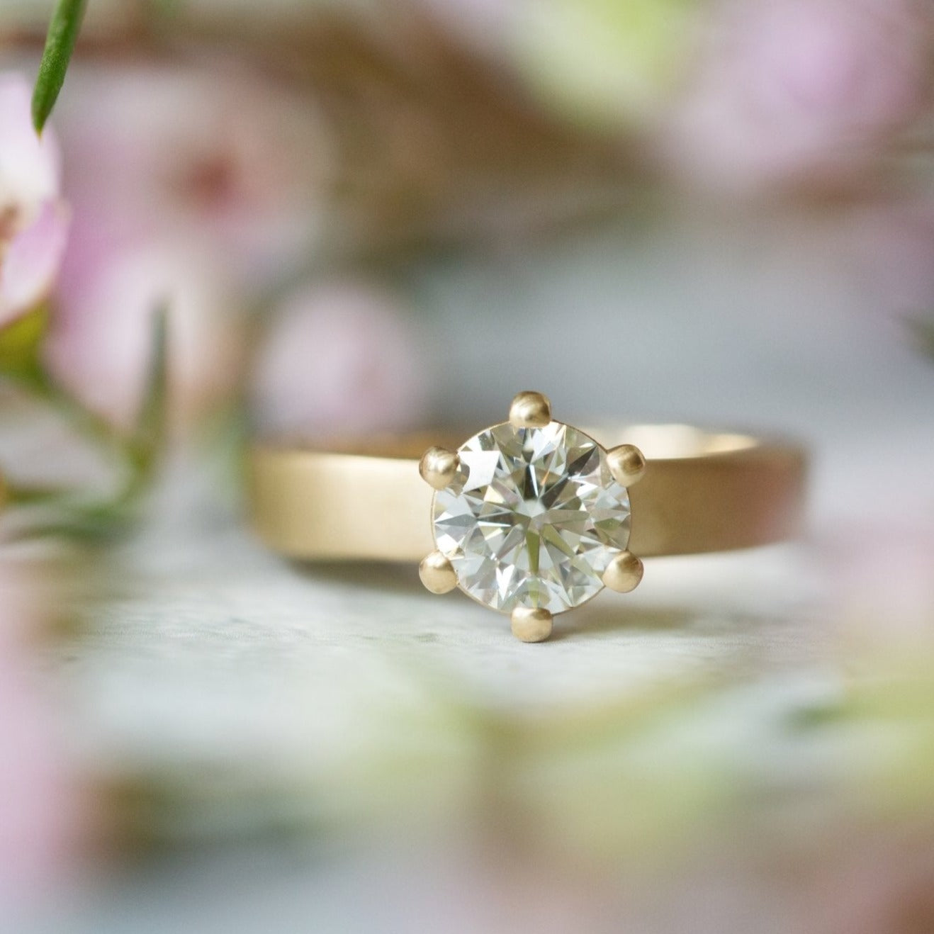 The 1ct Minimalist Solitaire - W.R. Metalarts