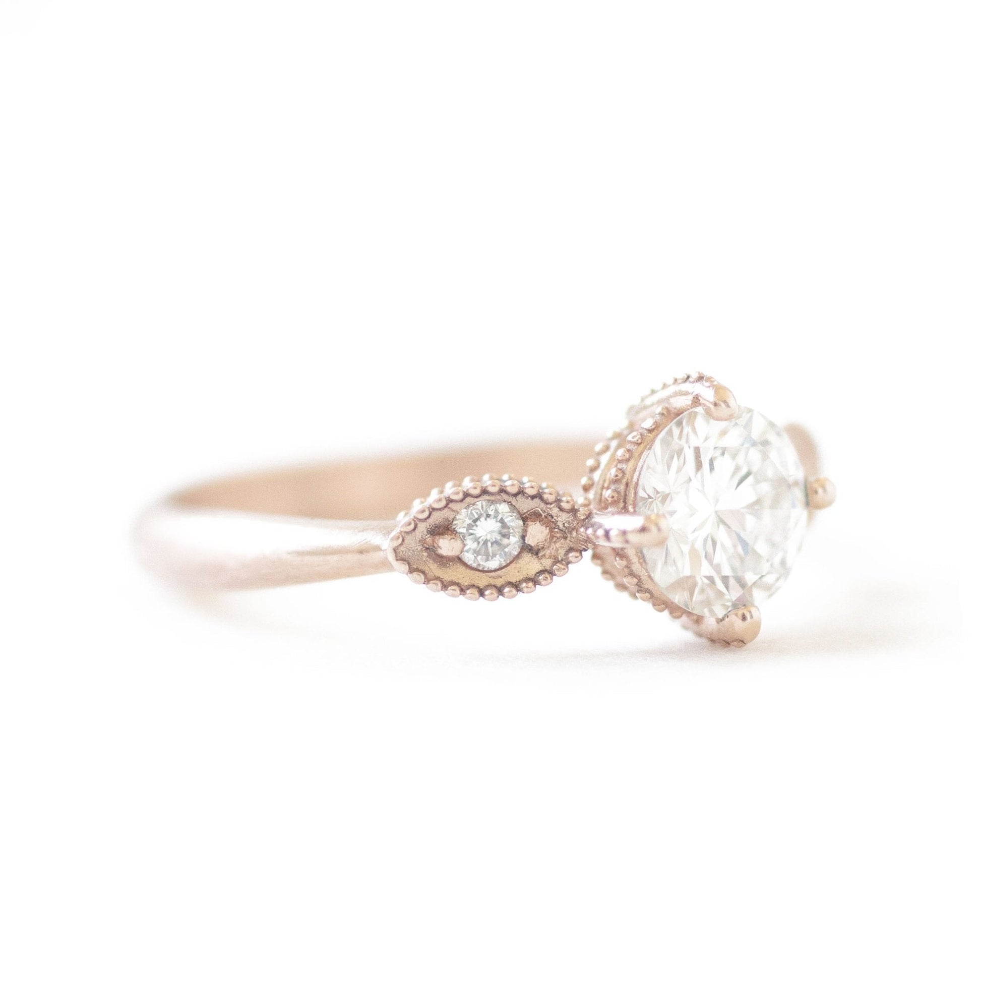 The Cat's Eye Ring (Prong Setting) - W.R. Metalarts