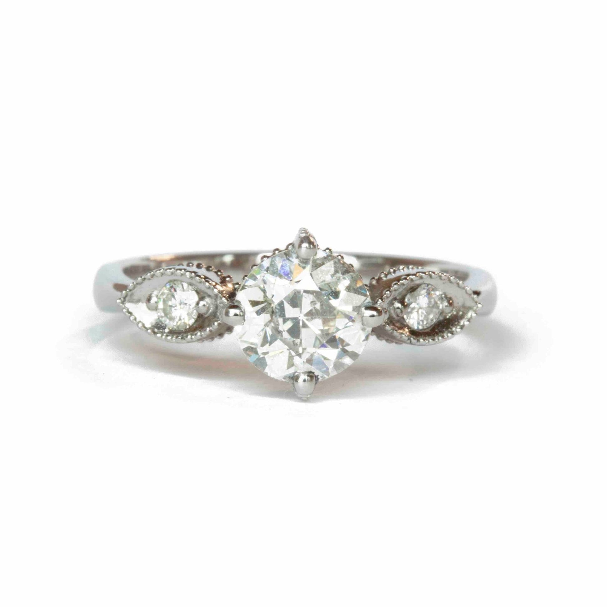 The Cat's Eye Ring (Prong Setting) - W.R. Metalarts