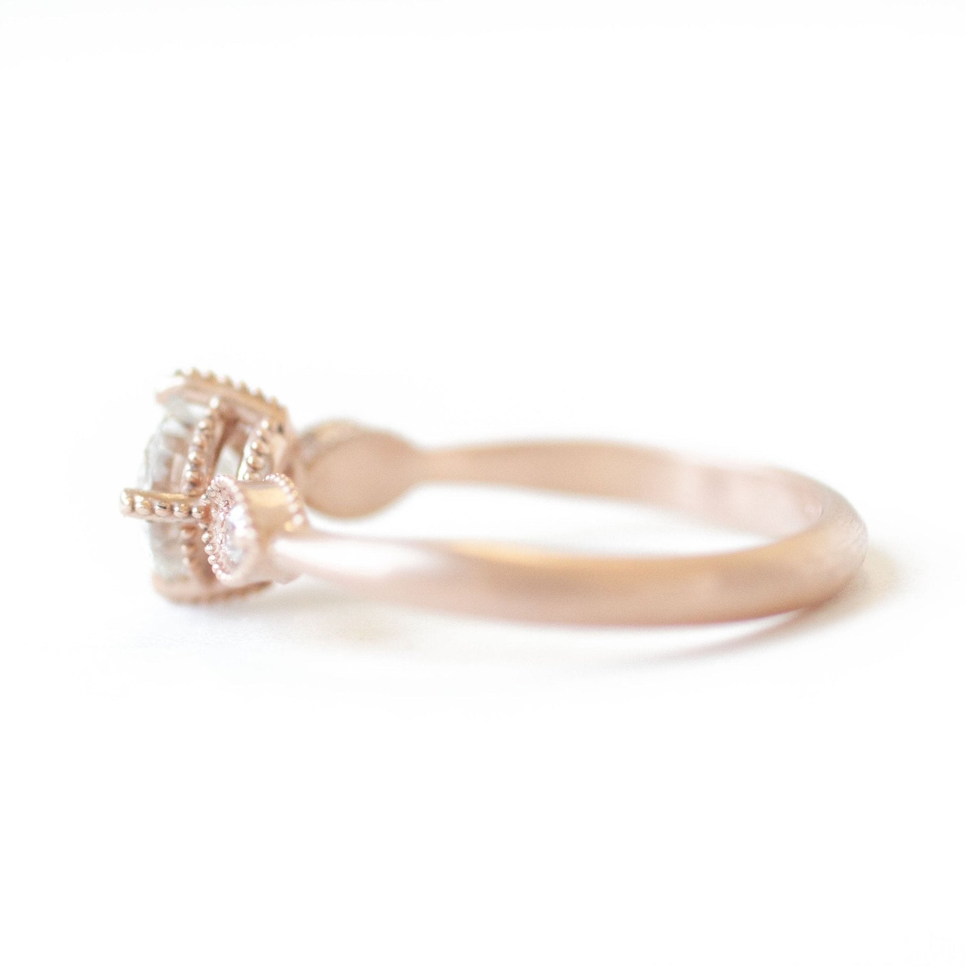 The Cat's Eye Ring (Prong Setting) - W.R. Metalarts