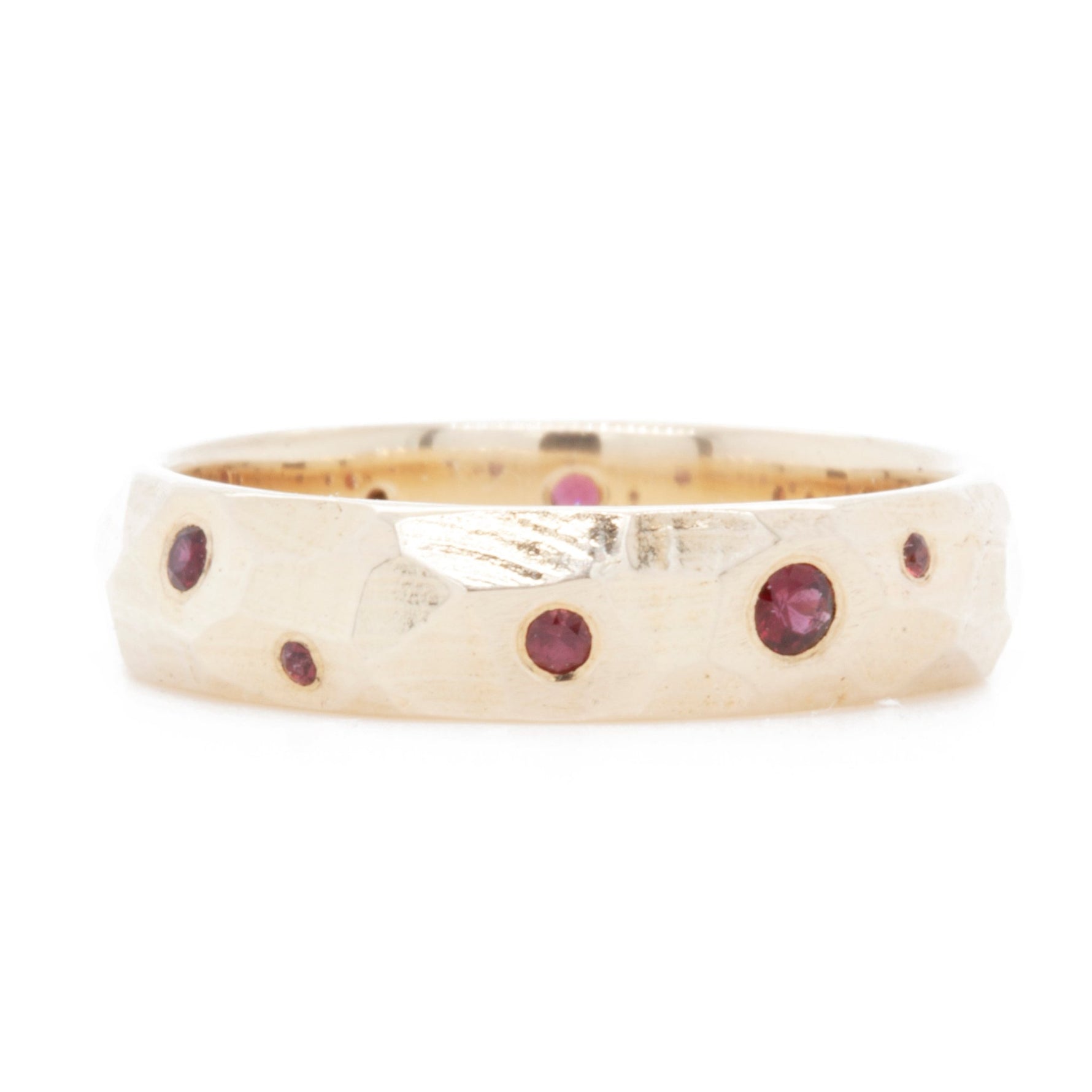 The Garnet Scattered Stars Ring - W.R. Metalarts