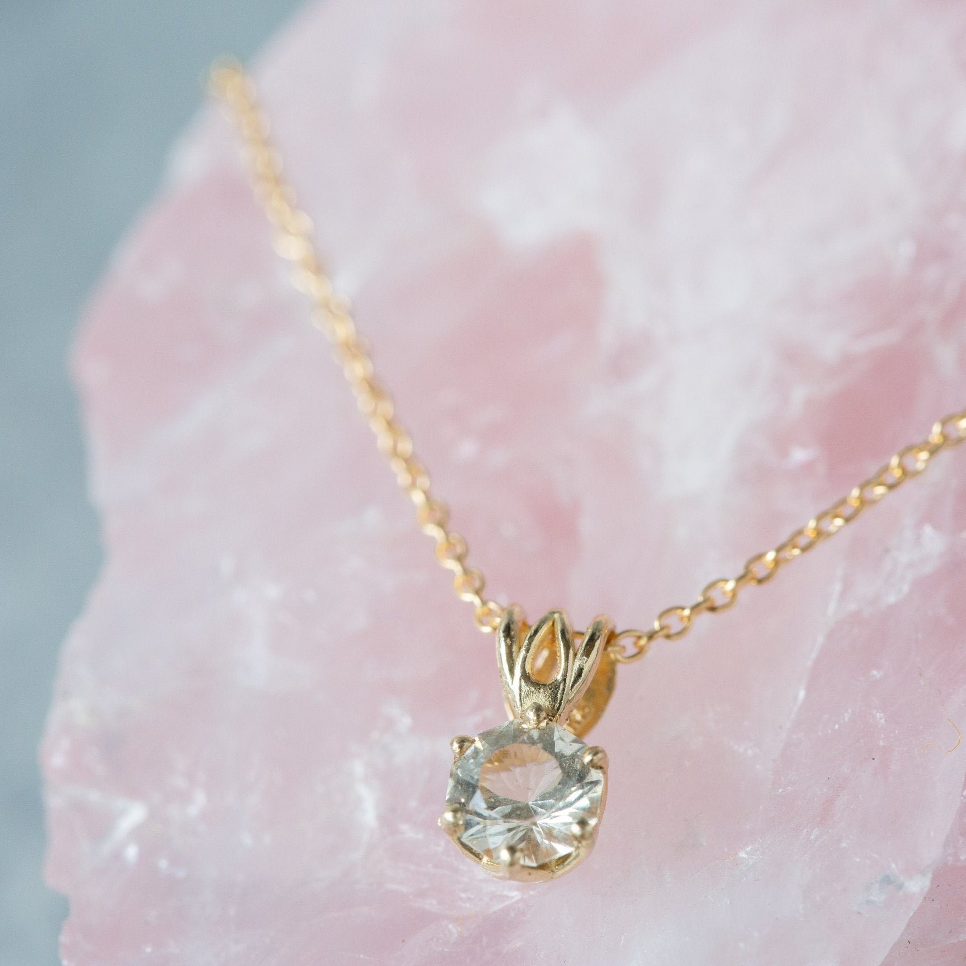 The Maine Aquamarine Pendant - W.R. Metalarts