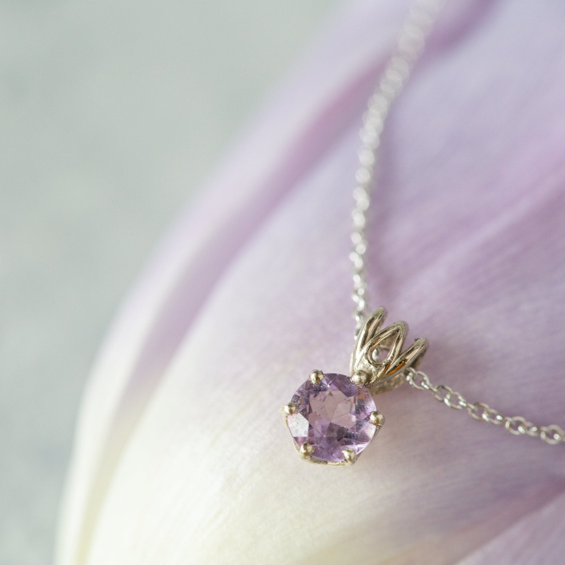 The Montana Amethyst Pendant - W.R. Metalarts