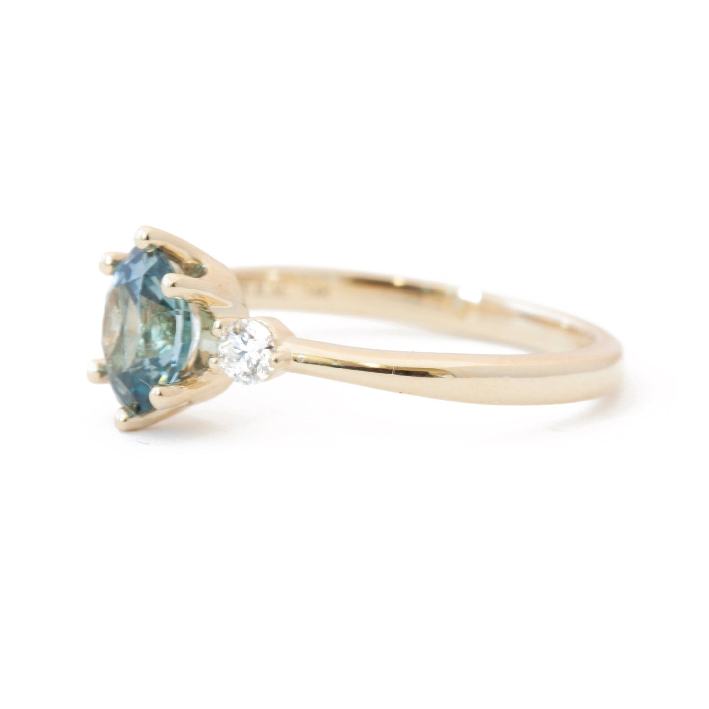 The Montana Sapphire Ring - W.R. Metalarts