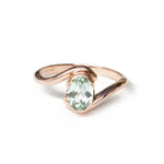 The Oval Solitaire Embrace - W.R. Metalarts