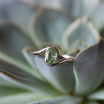 The Oval Solitaire Embrace - W.R. Metalarts