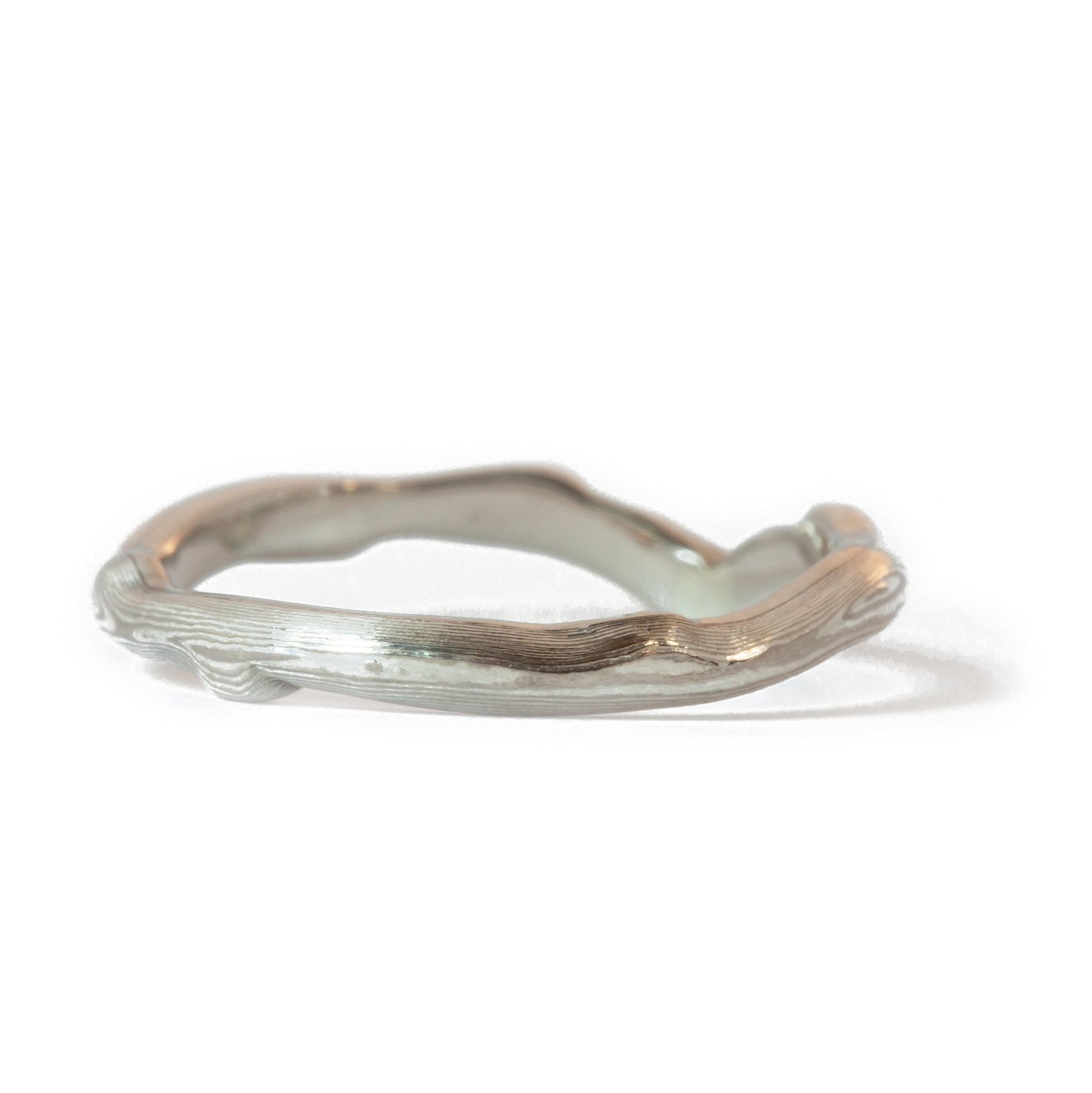The Pointed Contour Branch Ring - W.R. Metalarts