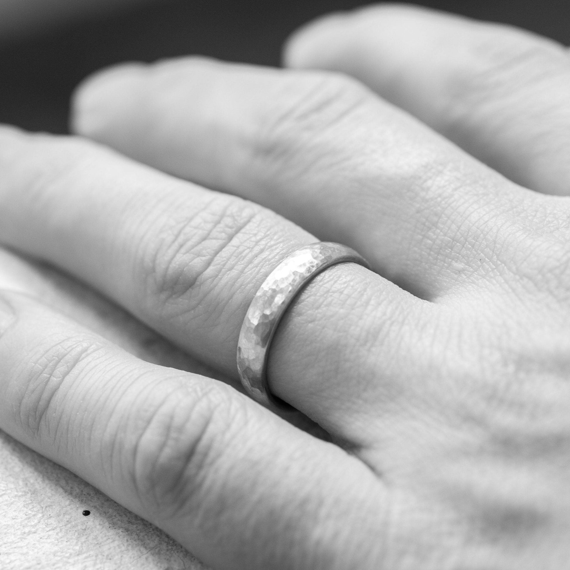 The White Gold Hammered Band (Ready to ship in 2mm width size 6.5 with a matte finish) - W.R. Metalarts