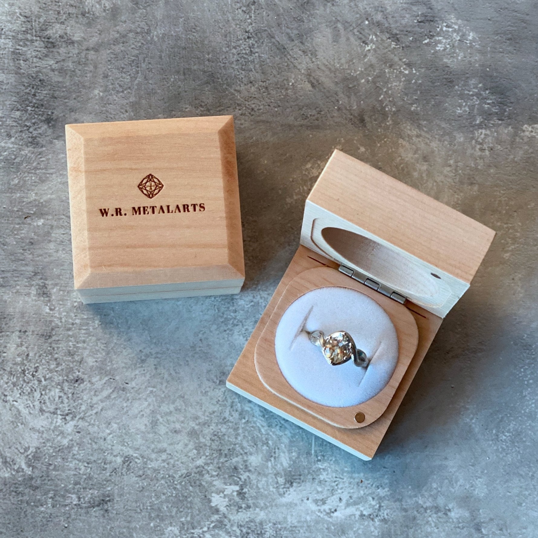 Wooden Ring Box for One Ring - W.R. Metalarts